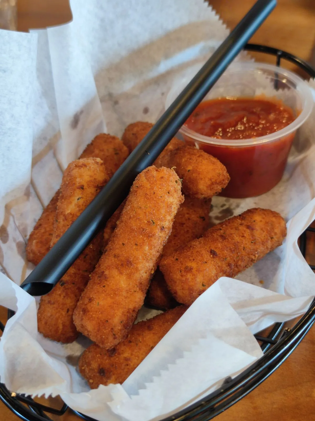 Air Fryer Mozzarella Sticks plated air fryer meal