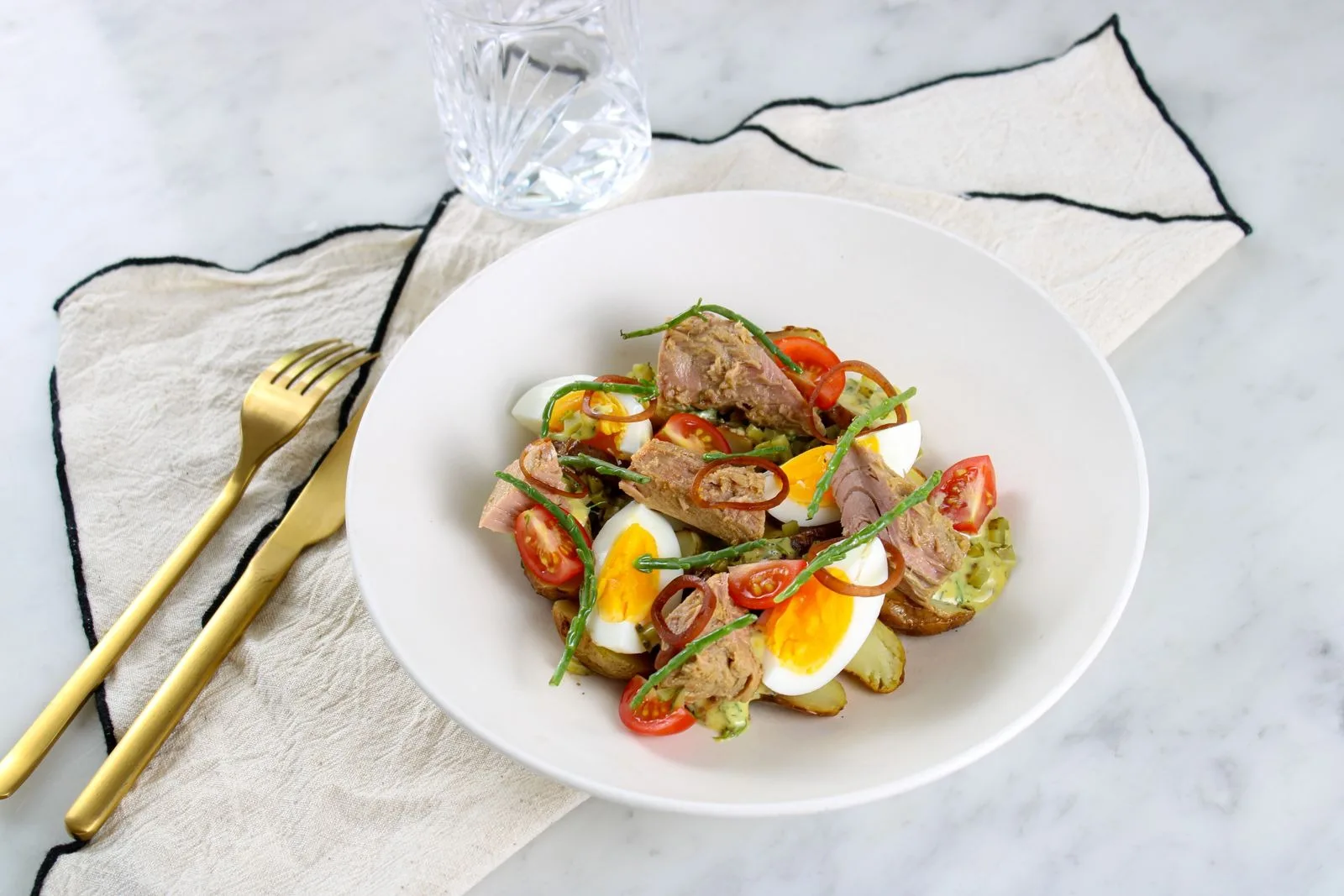 Niçoise Salad Meal Bowl plated French dinner