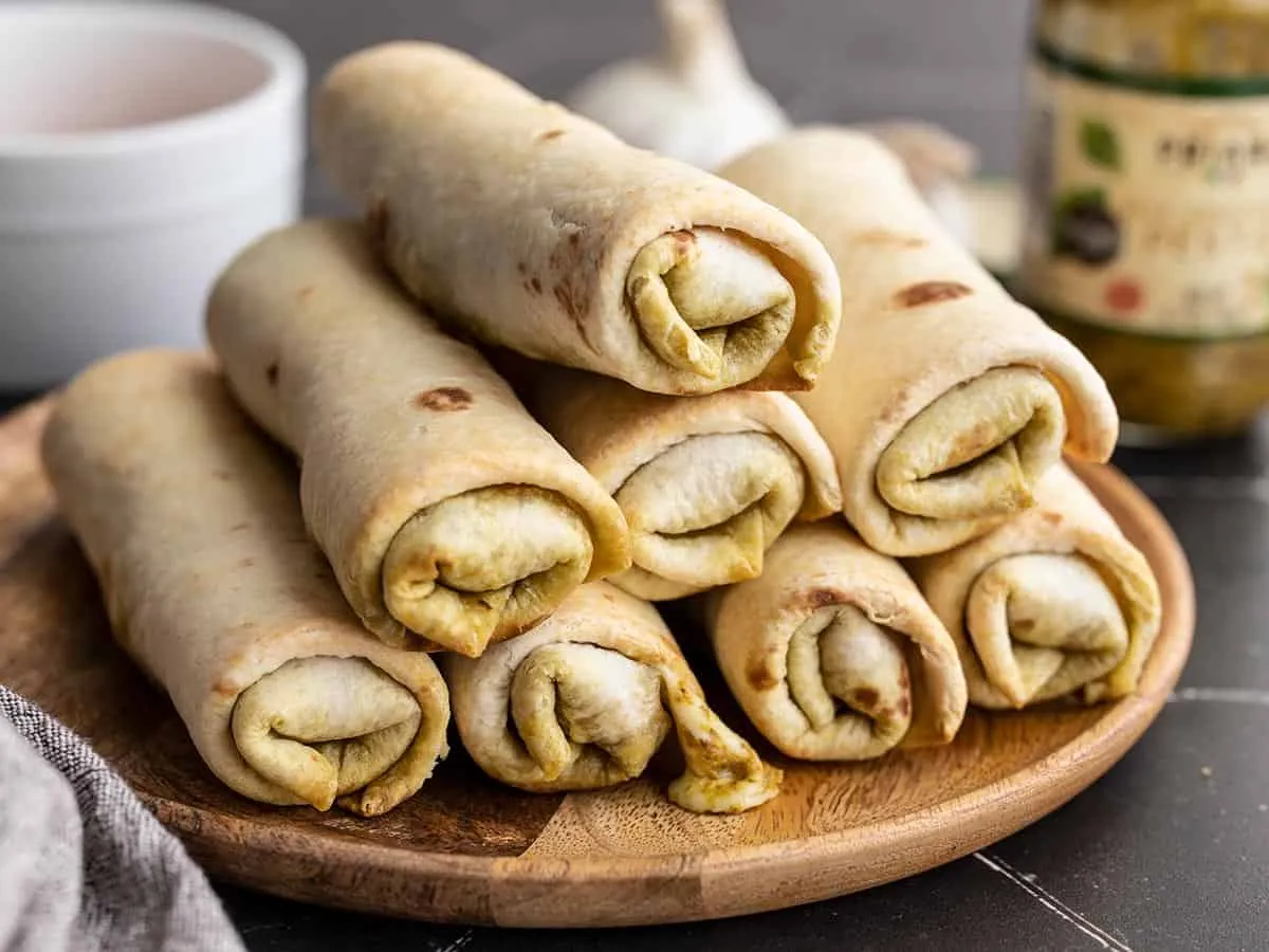 Pesto Mozzarella Roll Ups