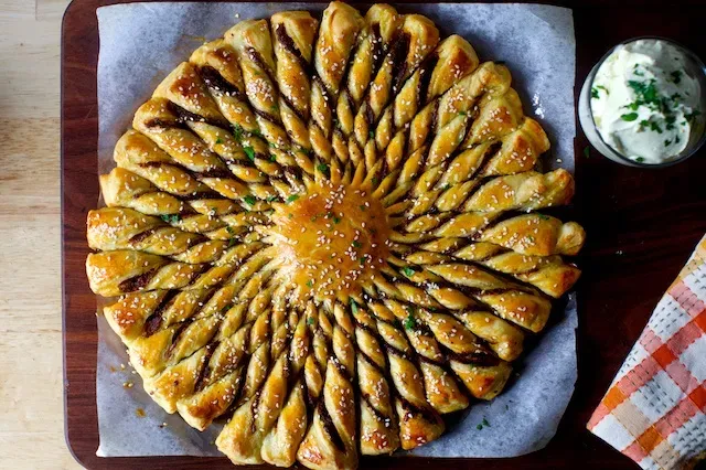 feta tapenade tarte soleil
