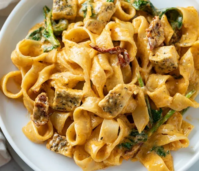 Tuscan Chicken Pasta