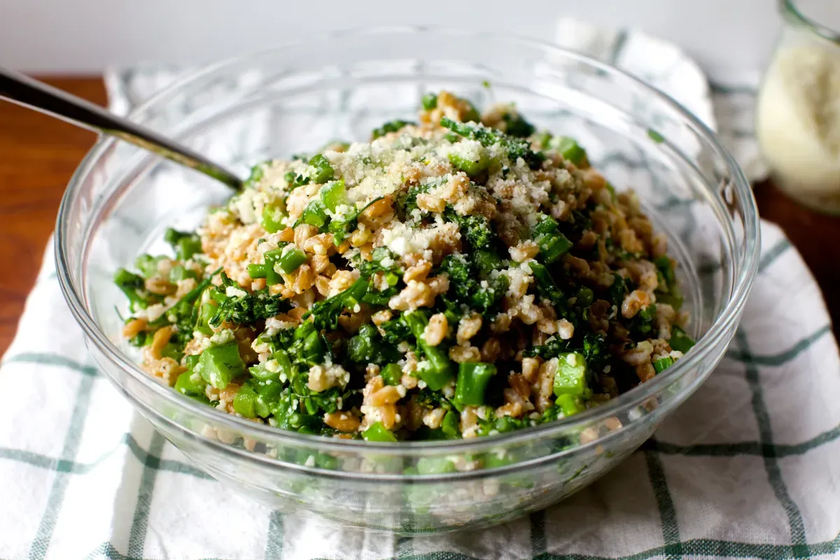 broccoli rubble farro salad