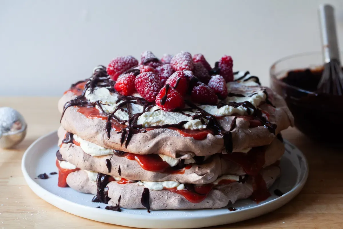 chocolate raspberry pavlova stack