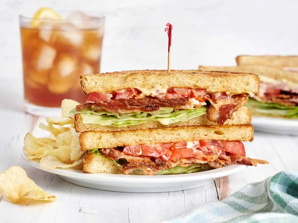 Classic BLT Sandwich