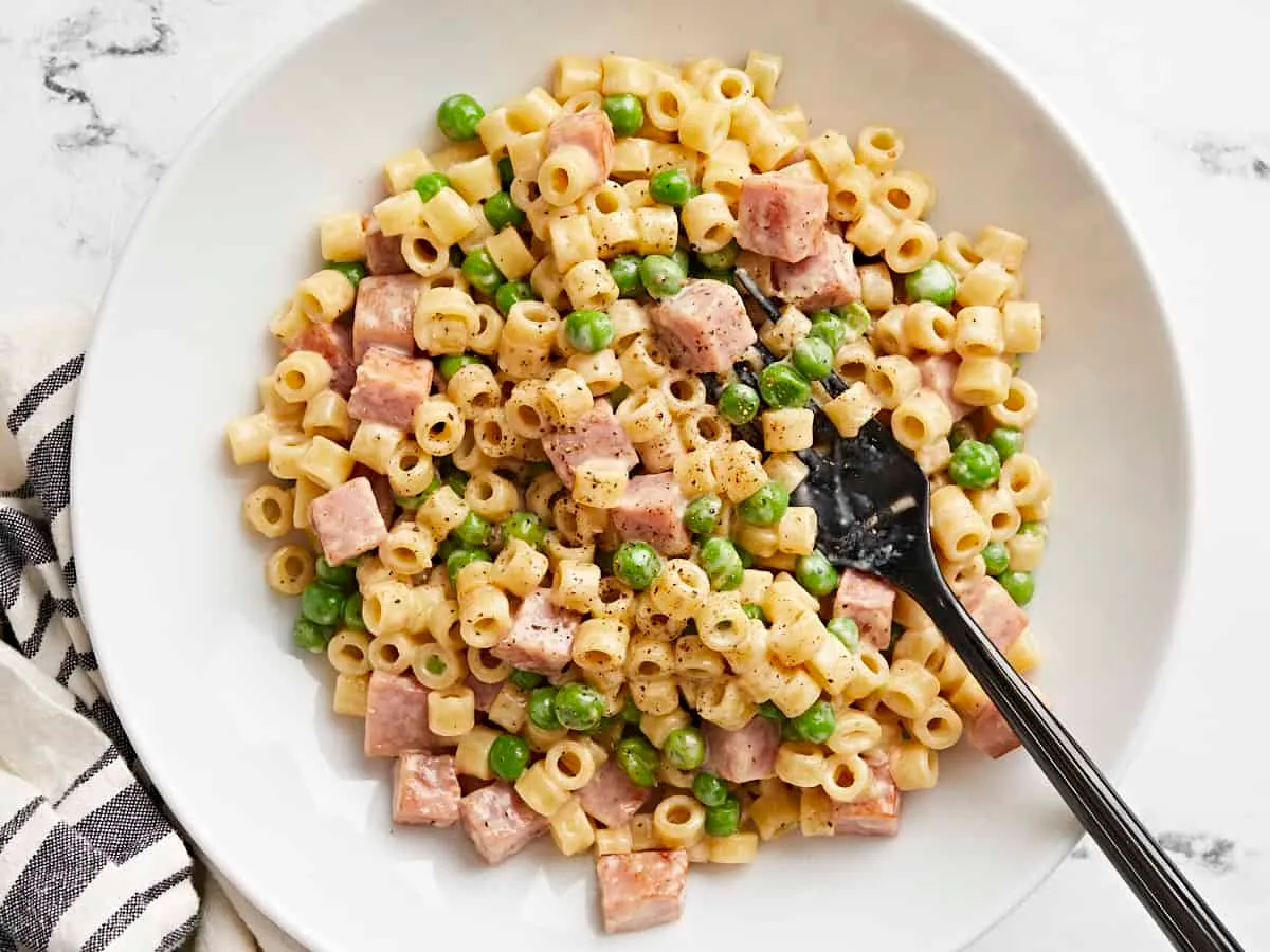 Pasta with Peas and Ham