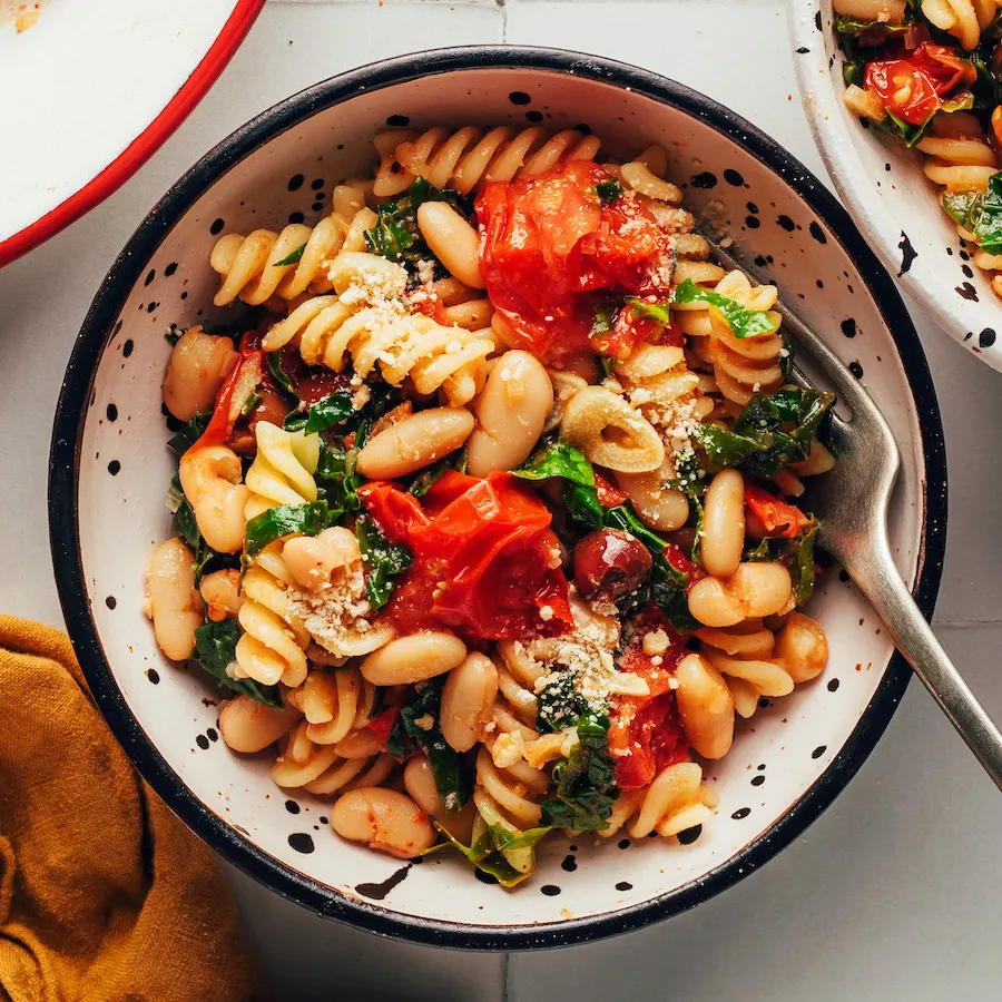 Garlicky Cherry Tomato Pasta with White Beans