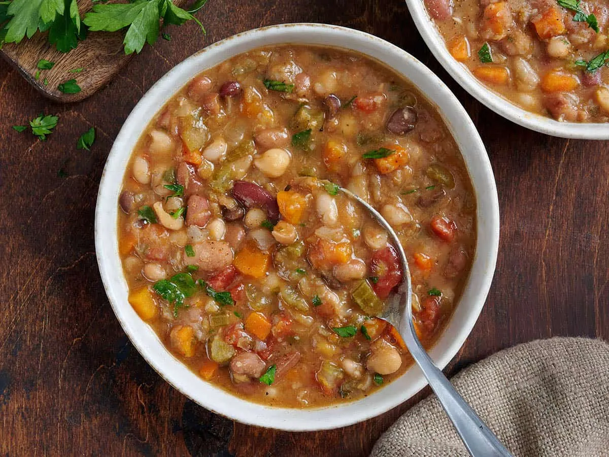Vegetarian 15 Bean Soup