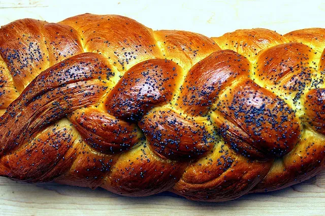 best challah (egg bread)