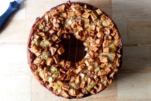 mom’s apple cake