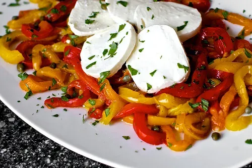 roasted peppers with capers and mozzarella
