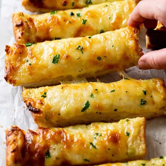 Garlic Bread With Cheese