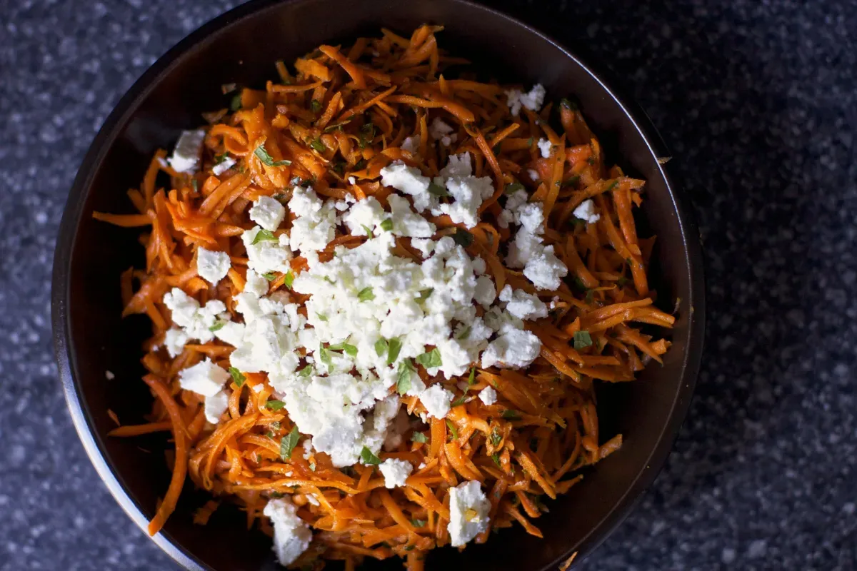 carrot salad with harissa, feta and mint