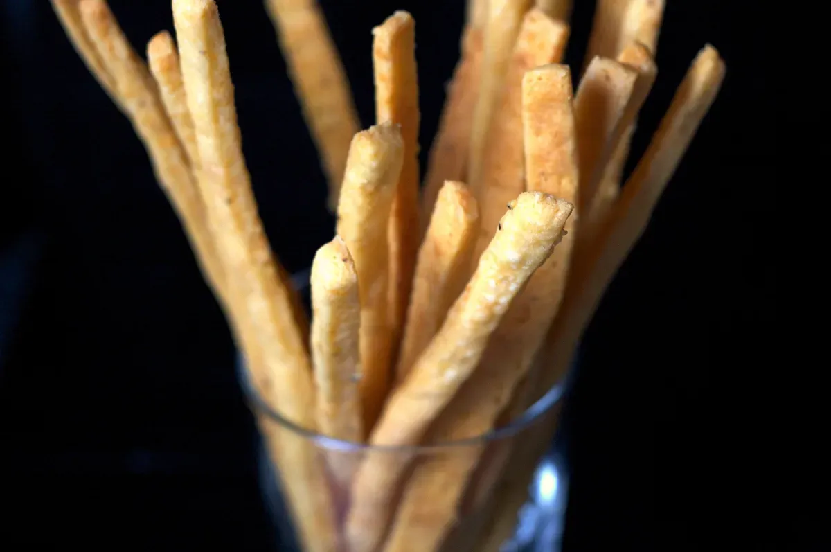 cheese straws