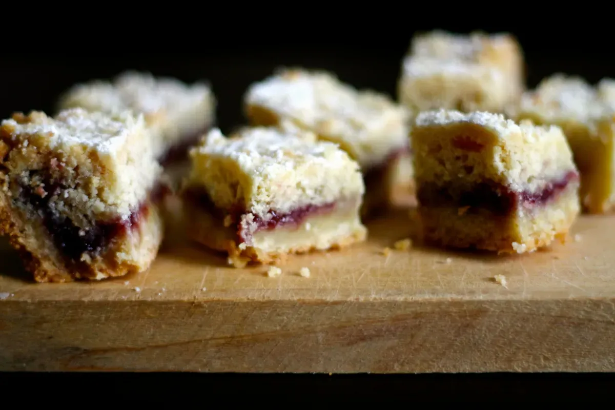 austrian raspberry shortbread