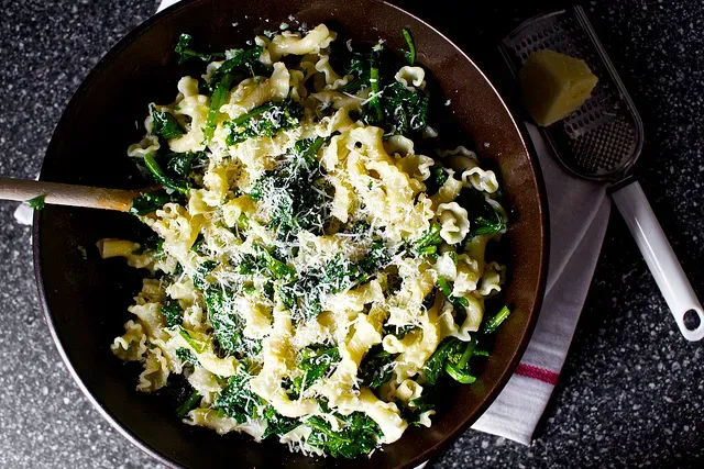 pasta with garlicky broccoli rabe