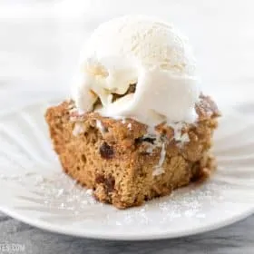Anne Byrn's 1917 Applesauce Cake