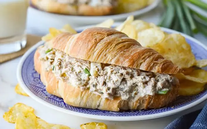 Easy Tuna Salad Croissant Sandwich – Fresh and Delicious