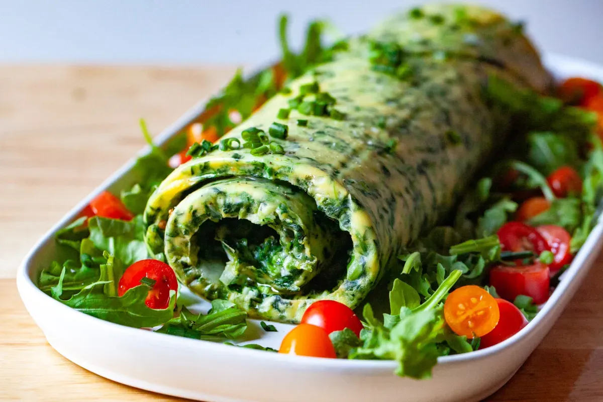rolled spinach omelet
