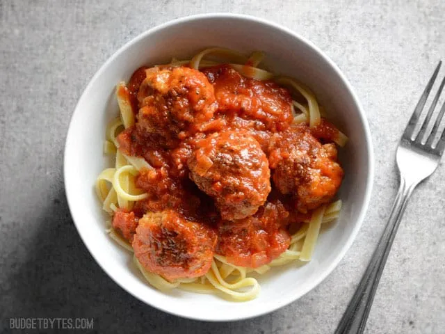 Skillet Meatballs and Marinara