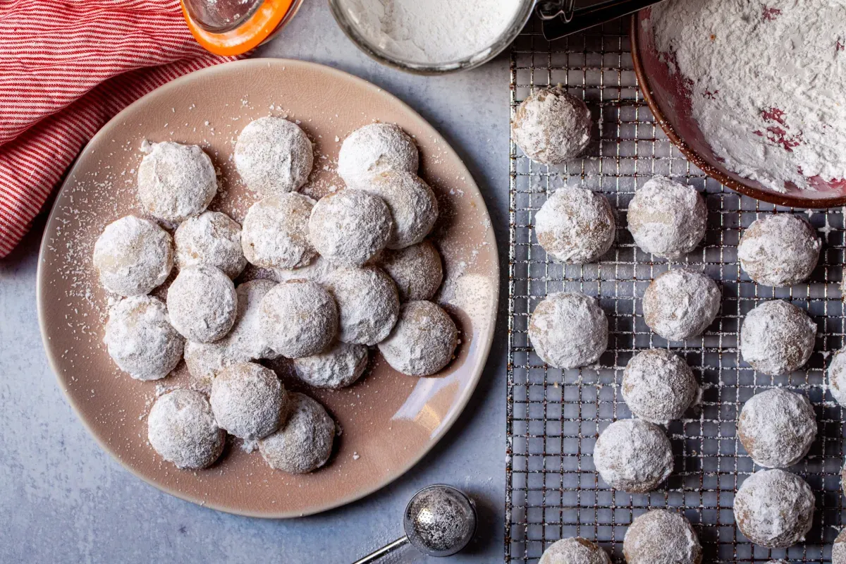 russian tea cakes