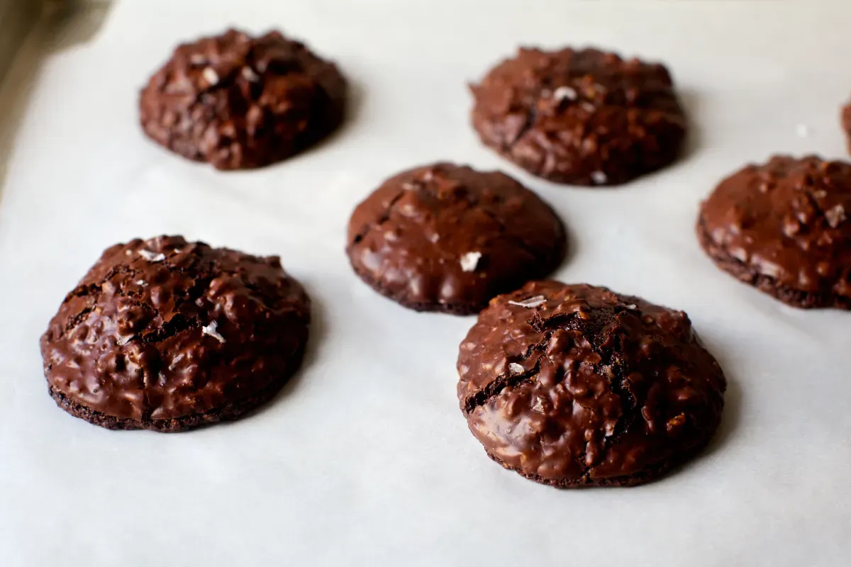 chocolate walnut cookies + more flourless desserts
