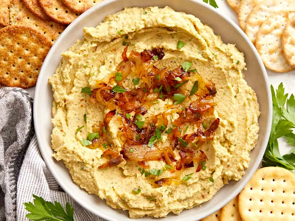 Chickpea Spread with Caramelized Onions