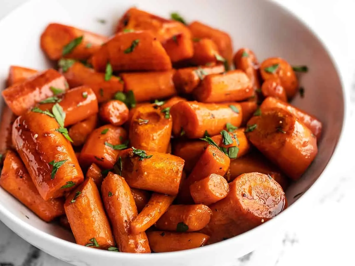 Roasted Carrots with Honey Balsamic Glaze