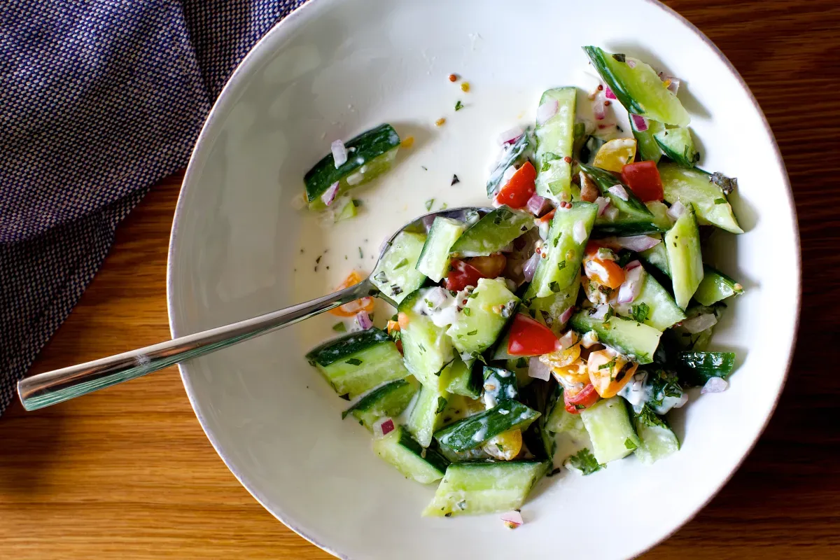 cucumber yogurt raita salad