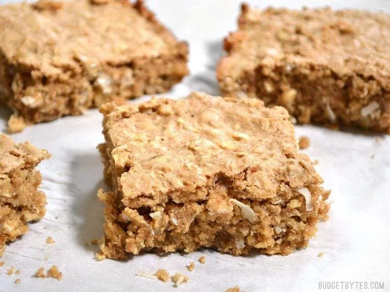 Soft Oat and Nut Bars