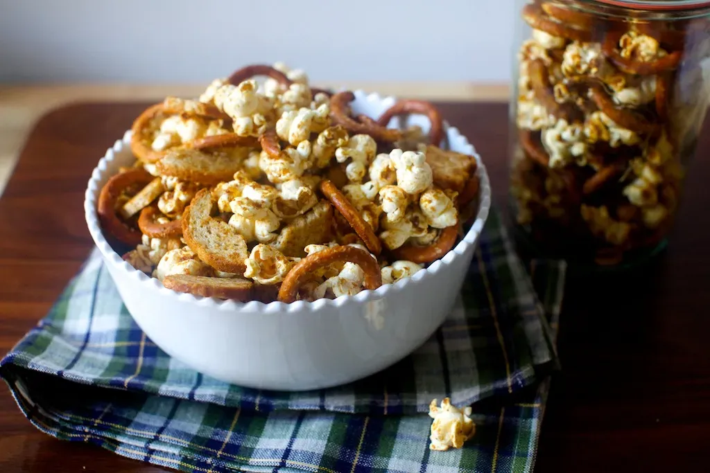 popcorn party mix