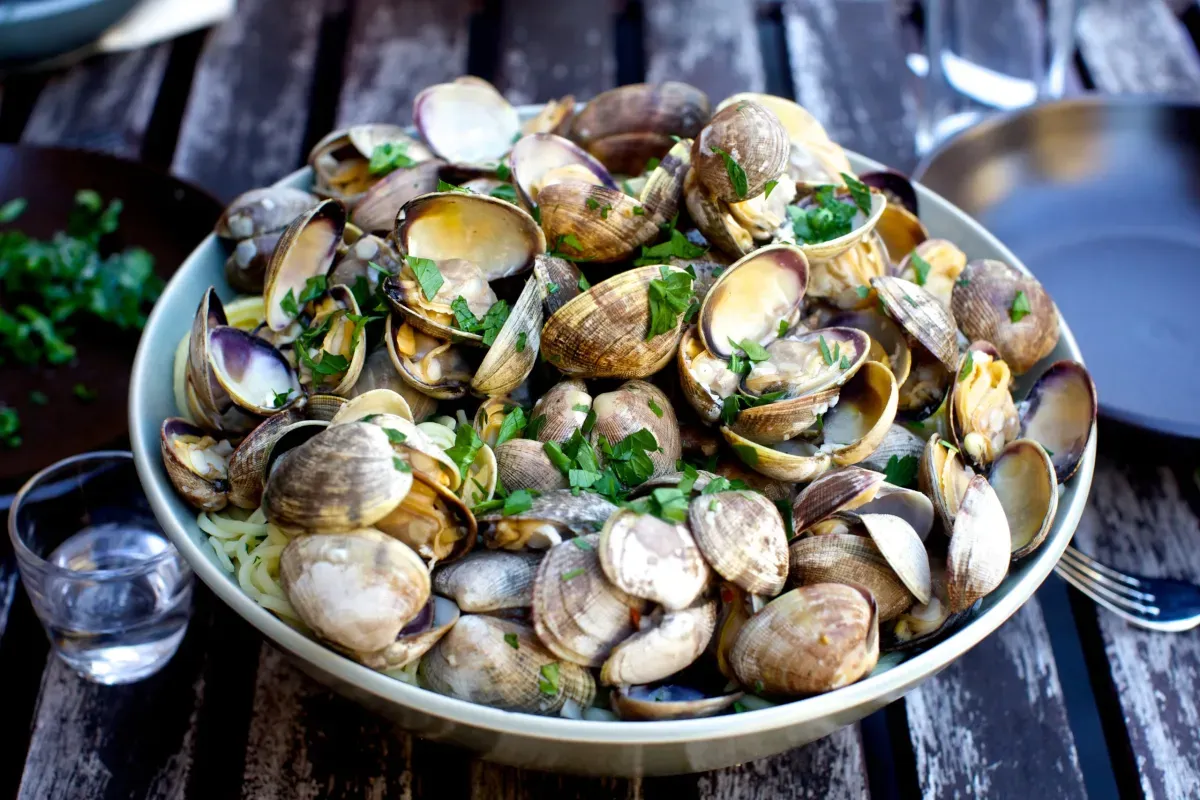 linguine and clams