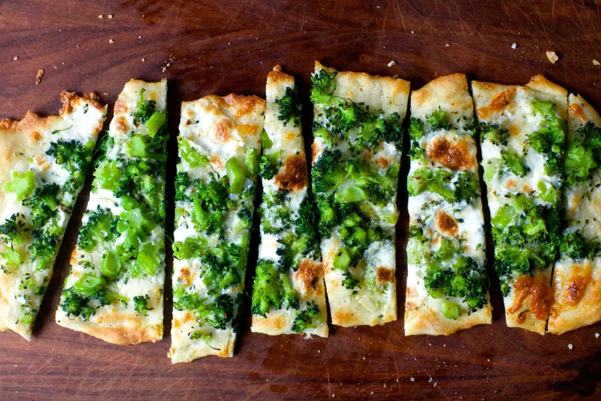 broccoli pizza