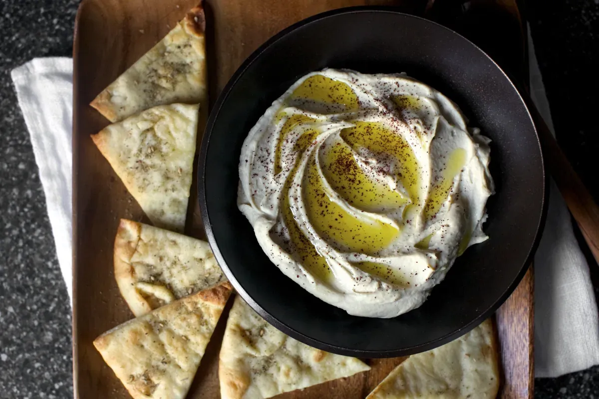 ethereally smooth hummus