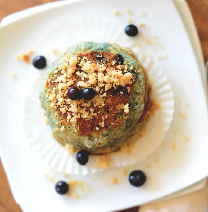 Vegan Blueberry Muffin Pancakes