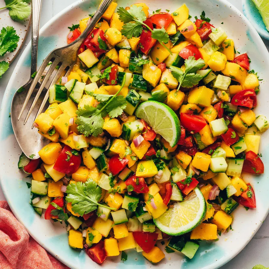 Easy Mango Cucumber Salad