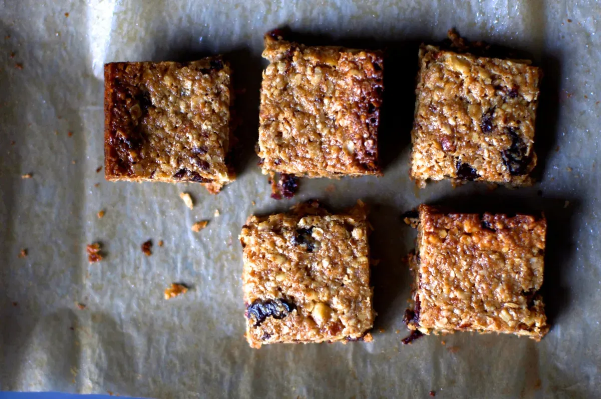 thick, chewy granola bars