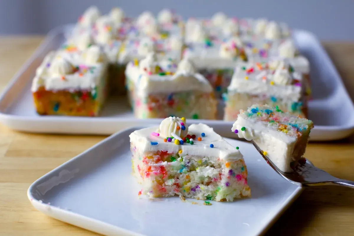confetti party cake