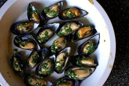 broiled mussels