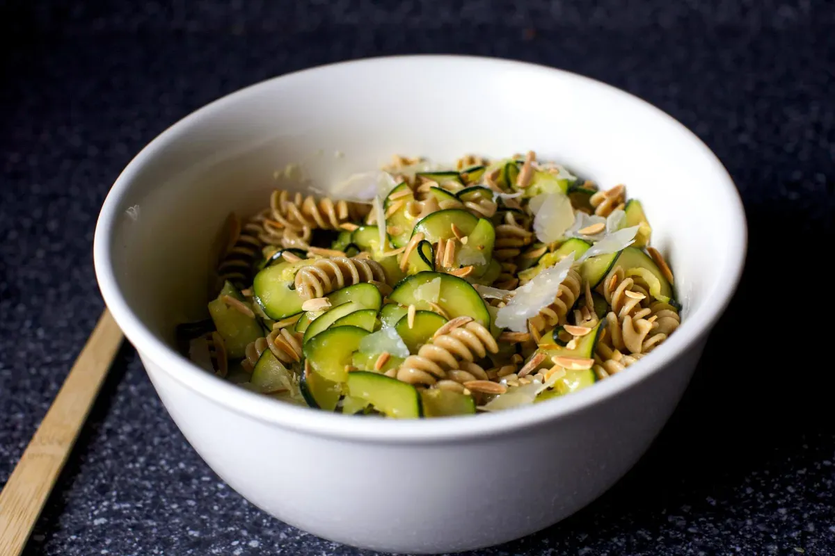 zucchini and almond pasta salad