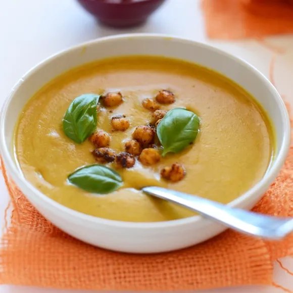 Sweet Potato Coconut Curry Soup