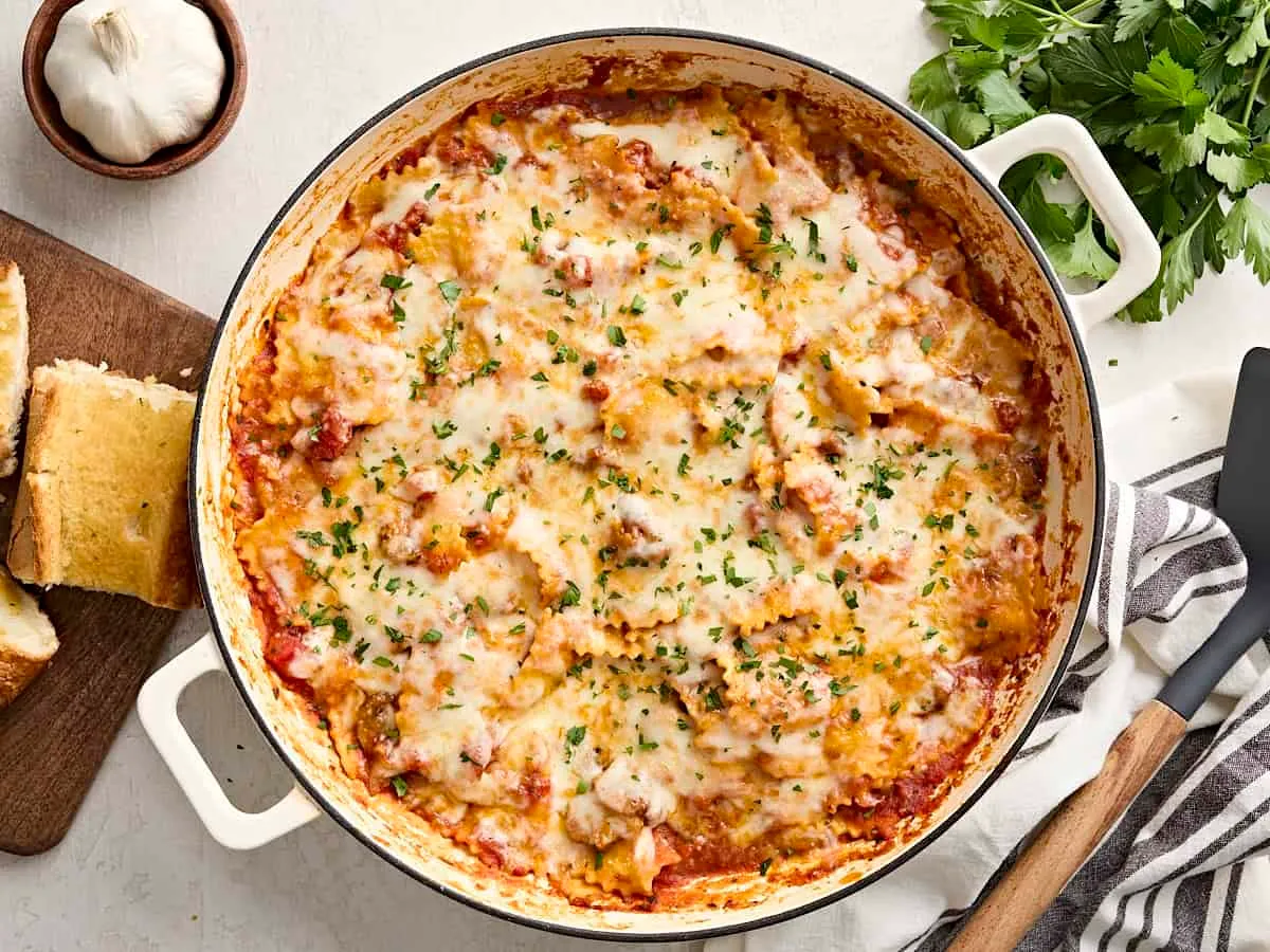 Cheesy Skillet Ravioli Recipe