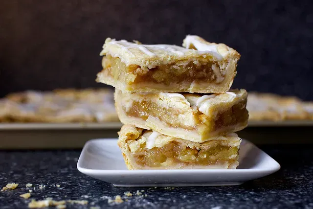 apple slab pie