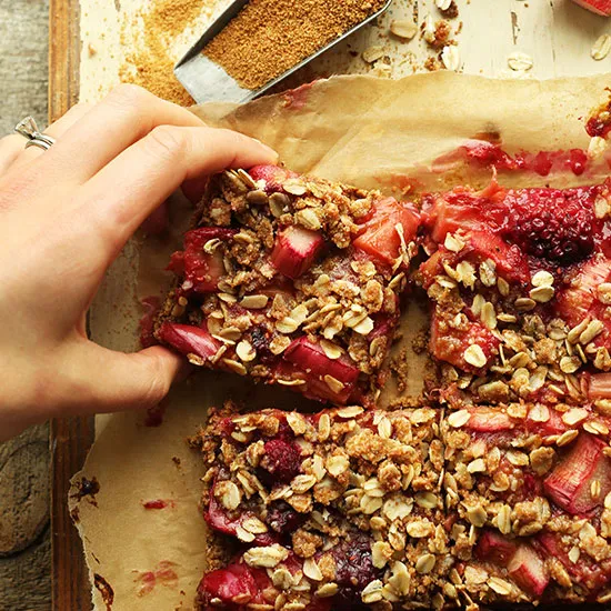 Strawberry Rhubarb Crumble Bars (GF)