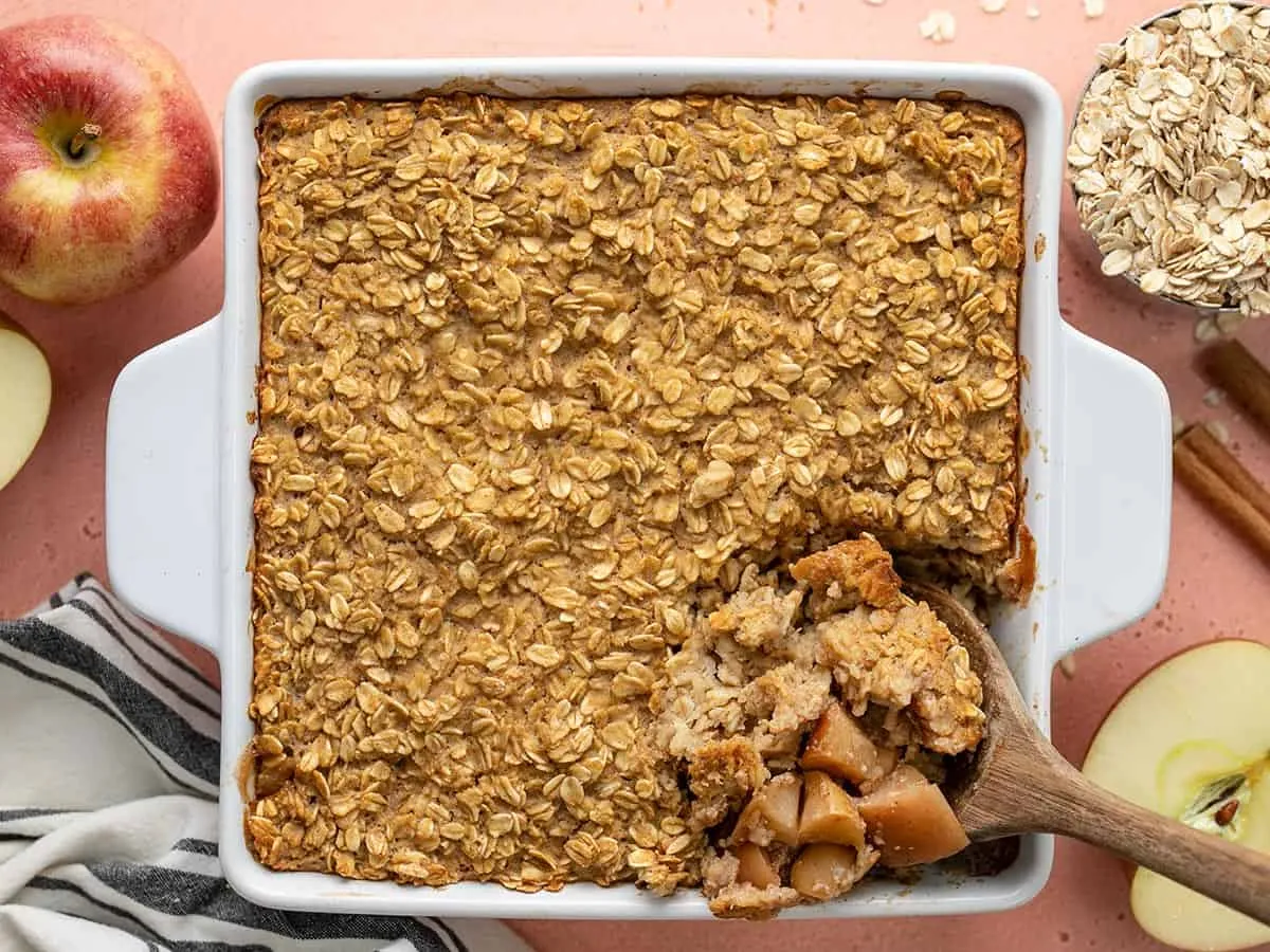 Apple Cinnamon Baked Oatmeal