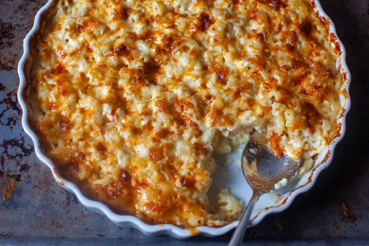 easiest baked mac-and-cheese