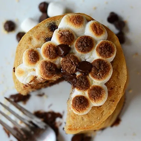 Vegan S'mores Pancakes