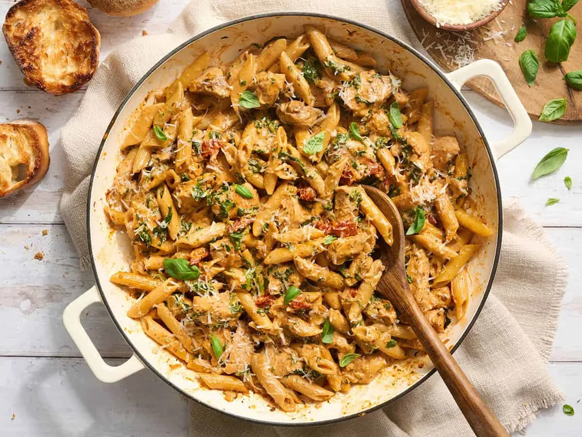 Marry Me Chicken Pasta