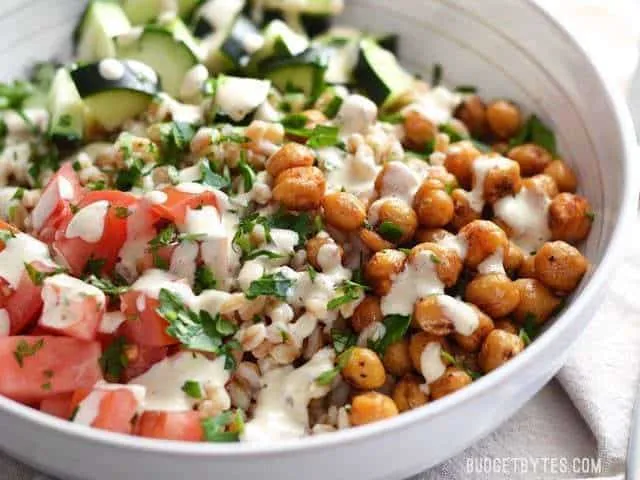 Mediterranean Farro Salad with Spiced Chickpeas
